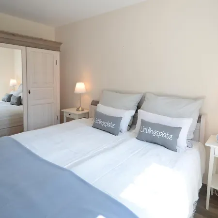 Kanalblick, Schiffsdeck Apartment Oldenbuttel